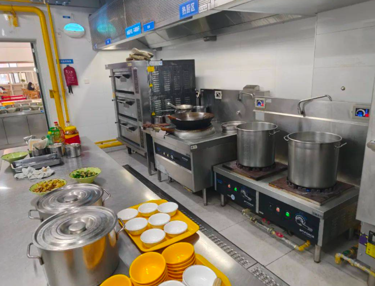 食堂环境监测：物联网筑牢安全防线